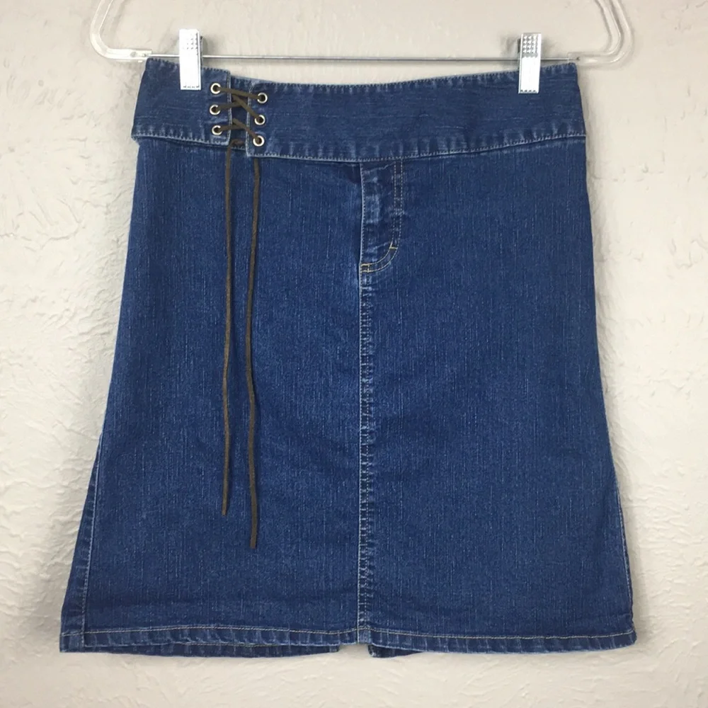 Mossimo Blue Jean Skirt Size 3 - Picture 1 of 9